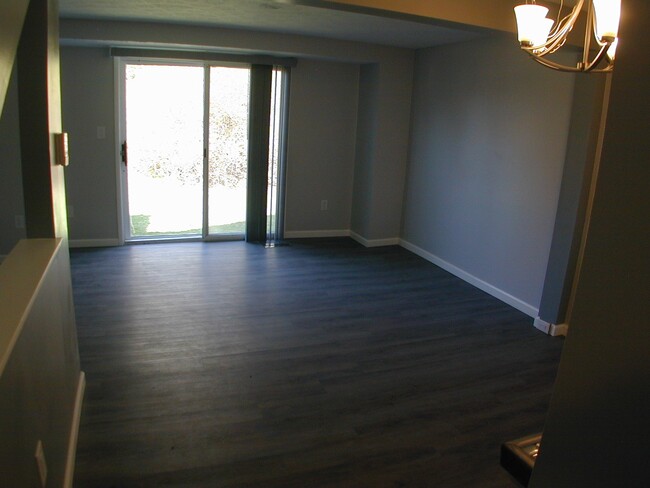 Living Room - 109 Ligonier Ln