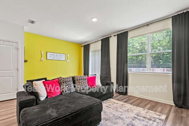 Foto del edificio - 1202 Scarlett Maple St