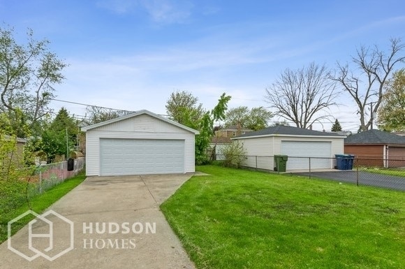 Building Photo - NOW AVAILABLE! - 8744 S Mozart Ave, Evergr...