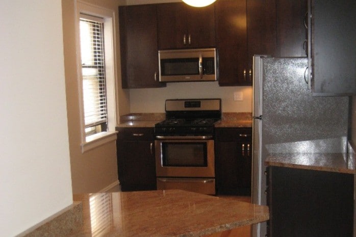 Primary Photo - 4522 N Hamilton Ave