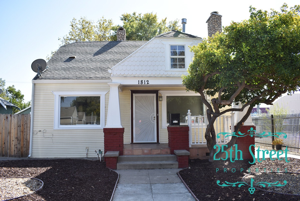 Primary Photo - 1812 El Monte Ave