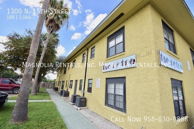 Building Photo - 1300 N 15th St