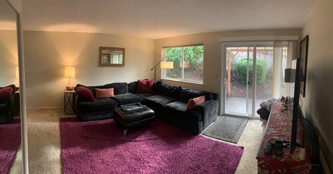 Building Photo - $2,450 - Three Bedrooms, One Full Bathroom...