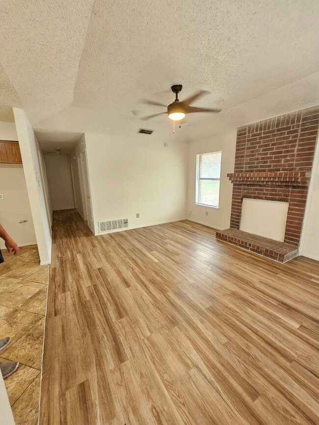 8004 Hanon Dr, White Settlement, TX 76108 House Rental in White