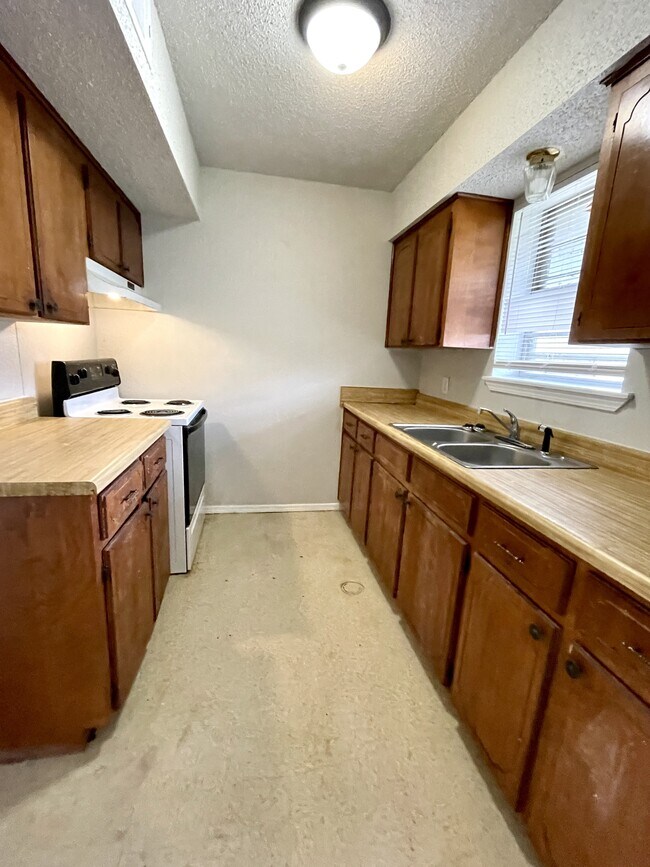 Foto del edificio - 4438 Carter Rd