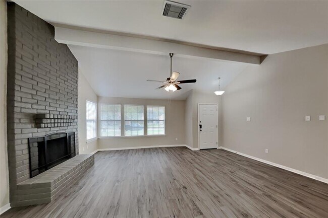 Building Photo - 11906 Hedgegate Dr
