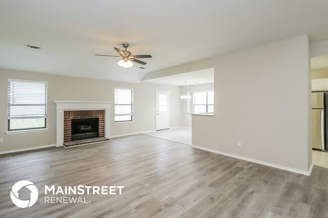 Building Photo - 6104 SE 84th St