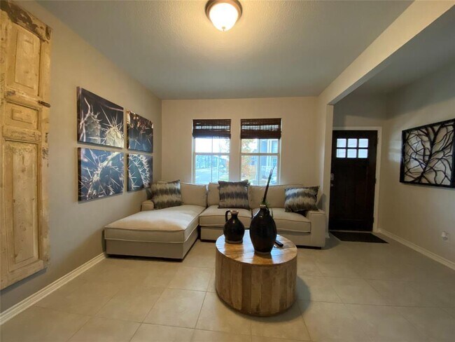Building Photo - 1660 Artesian Spgs Xing