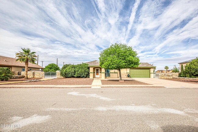 Building Photo - 6289 Cosecha Luna Cir