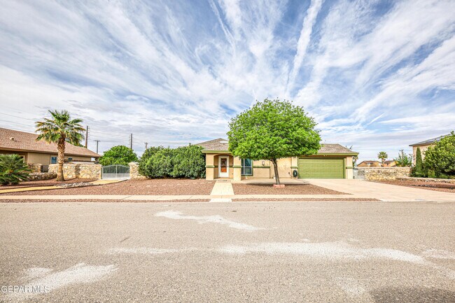 Foto del edificio - 6289 Cosecha Luna Cir