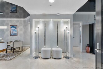 Building Photo - 3100 N Ocean Blvd