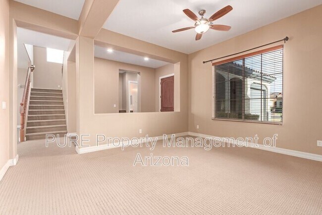 Building Photo - 4246 S Summit St
