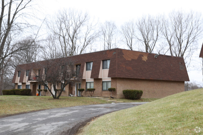 Building Photo - Stenwick Manor