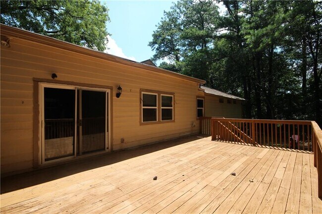 Building Photo - 3310 Chastain Crossing NW