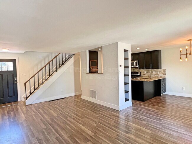 Foto del edificio - 3032 S Macon Cir