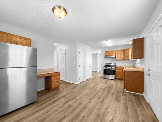 Foto del edificio - 4204 Woodland Ave