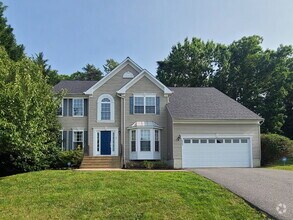 Building Photo - 4002 Mossy Bank Ln