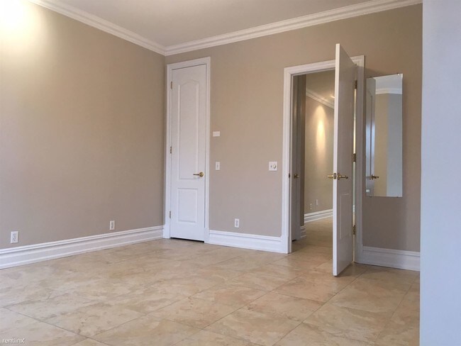 Foto del edificio - 2 br, 1 bath  - 409 16th St