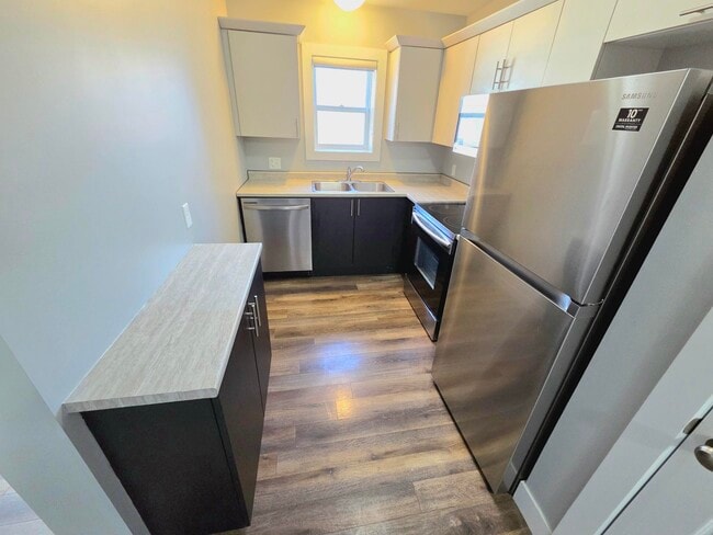 Building Photo - 30 Parks St