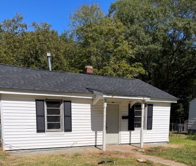 109 Pridmore St, Laurens, SC 29360 House Rental in Laurens, SC