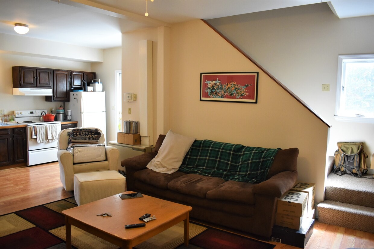 Living Room - 1 Cedar St