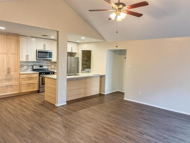 Foto del edificio - 7006 Ivory Key Ct