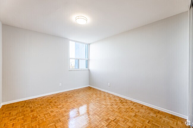 1BR, 1BA - 558 SF - Chambre - 80 St. Clair