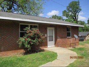 Building Photo - 115 Palmetto Ct