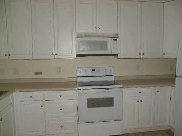 Building Photo - Cul-De-Sac Home in Carolina Pines Community!