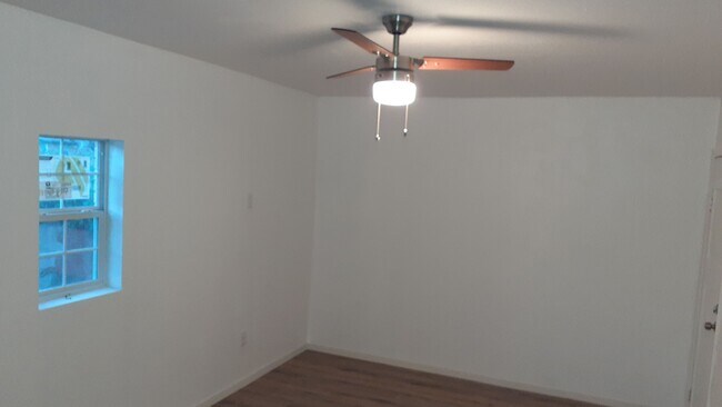 Building Photo - 3308 Crest Ridge Dr