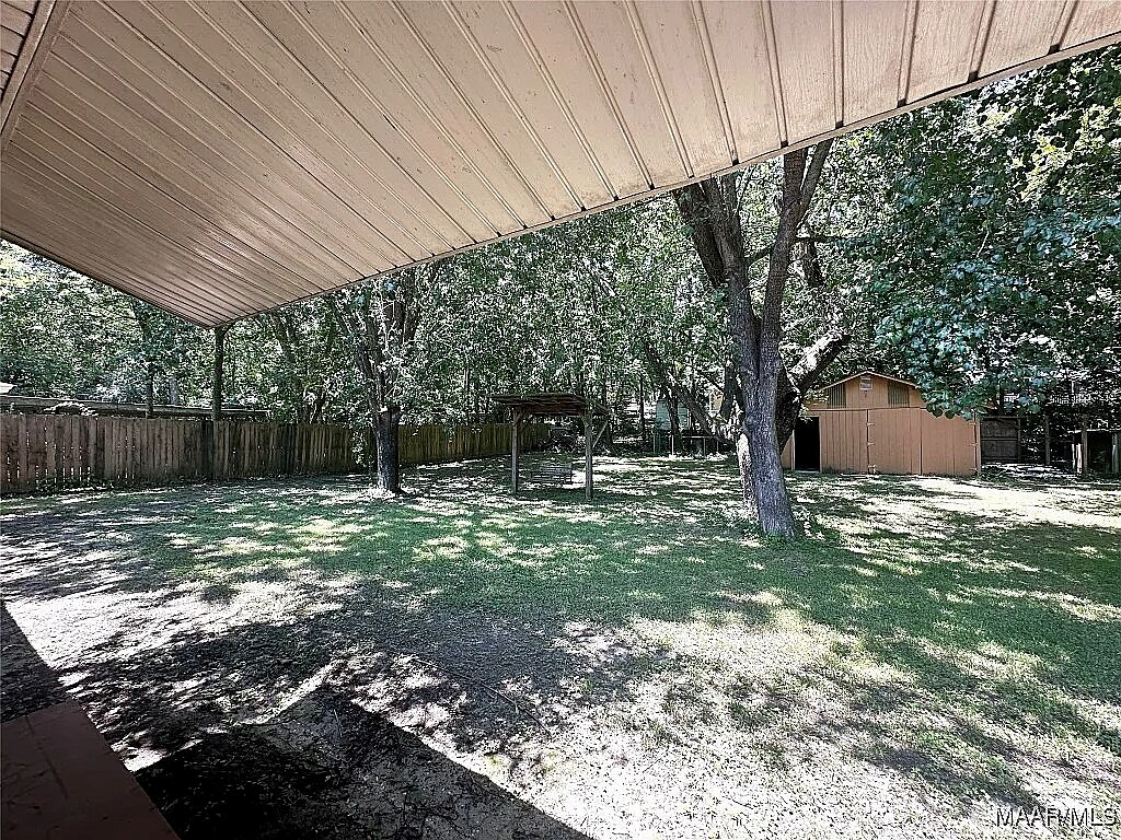 Building Photo - 1130 Lombard Dr