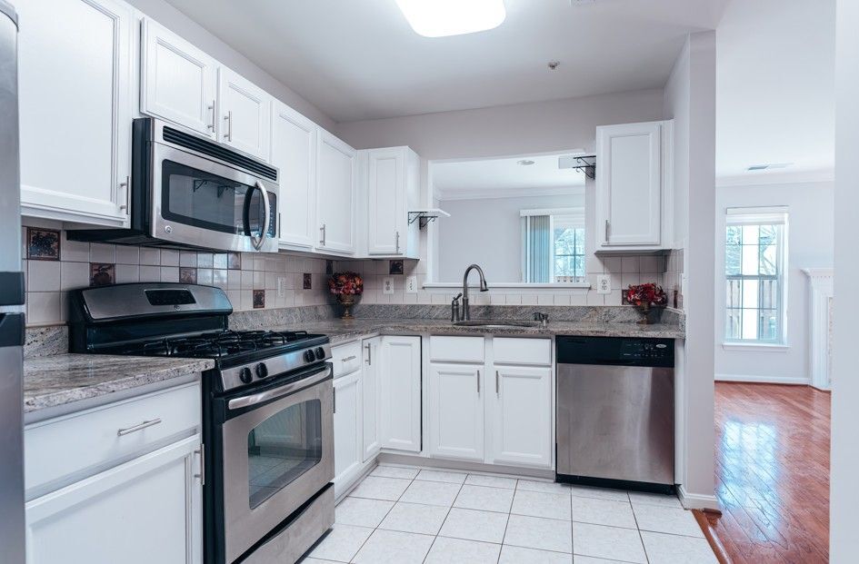 Building Photo - 6607 Netties Ln