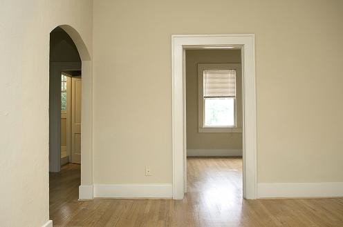 Building Photo - Lakeview Apartments