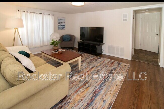 Foto del edificio - 6707 N Atlantic St