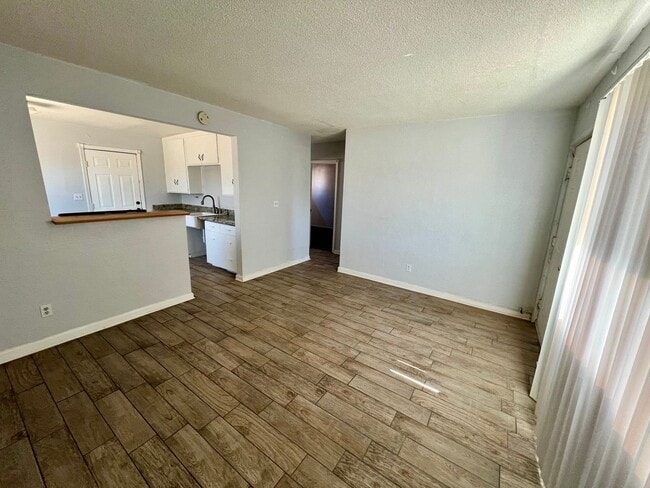 Building Photo - 5531 Cahuilla Ave