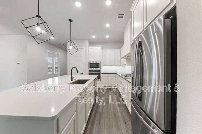 Foto del edificio - 9324 Trammel Davis Rd