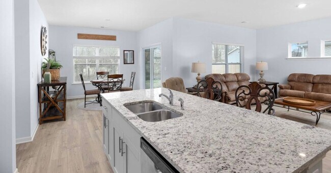 Foto del edificio - 3 bedroom, 2 bath home in Oakland TN built in 2024