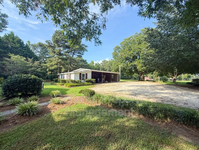 Building Photo - 10586 NC-96