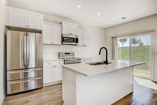 Building Photo - 2474 Dawes Place