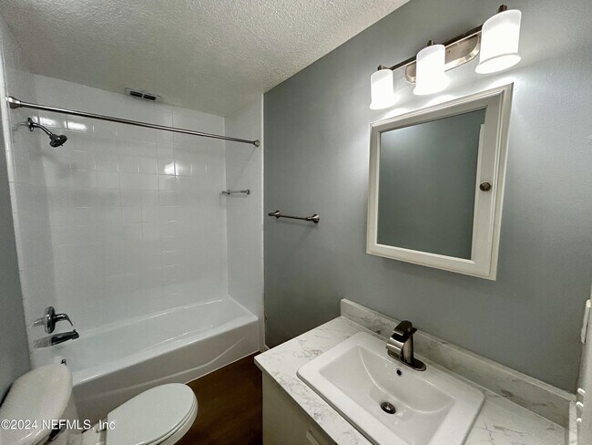 Building Photo - 93 Dudley St