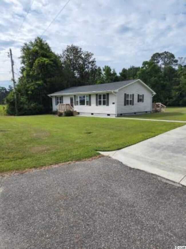 Foto del edificio - 243 Waccamaw Bend Rd