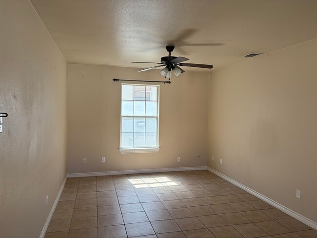 Building Photo - 5410 Marcella Ave