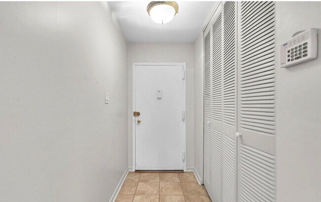 Foto del edificio - 10643 Weymouth St