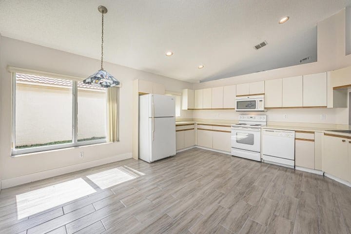 Photo - 5148 Rosen Blvd (Boynton Beach, FL)