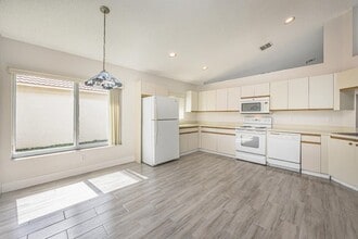 Building Photo - 5148 Rosen Blvd