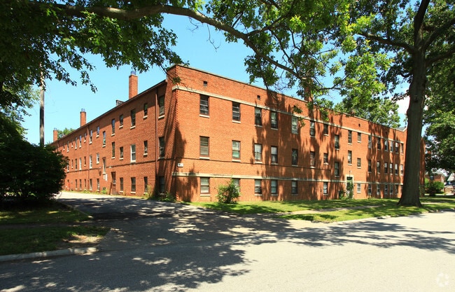 Building Photo - The Promenade Apartments