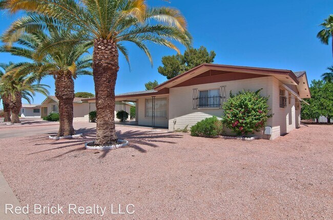 Foto del edificio - 2 br, 2 bath House - 5930 E Anaheim St