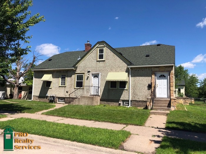 Primary Photo - Charming 2 Bedroom Side-by-Side Duplex Unit