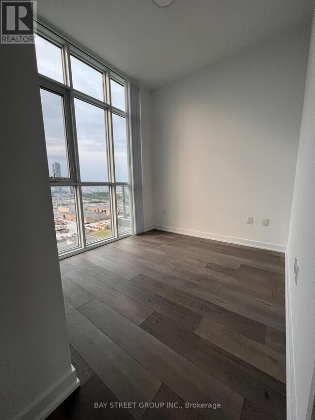 Building Photo - 38 Honeycrisp Cres