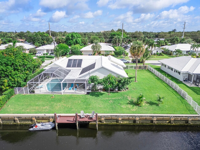 Foto del edificio - 772 Apple Tree Ln